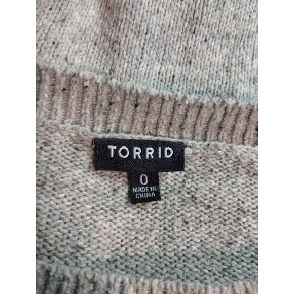Torrid Sweater Ladies Large Torrid 0 Grey Crew Neck Cable Knit - Picture 5 of 7
